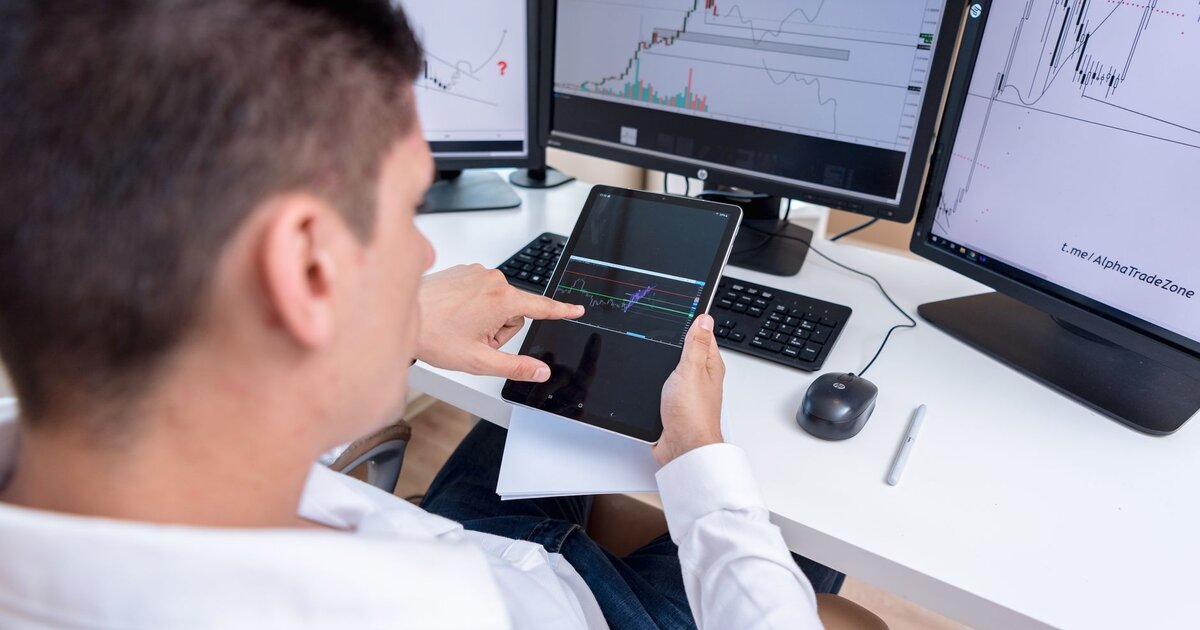 Score Your AI Vendor Runway Like an Investor — Before It Scores You